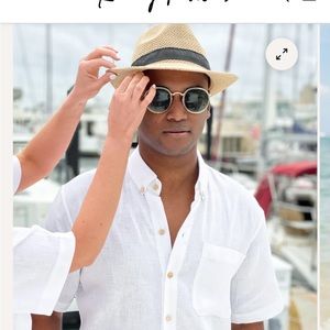 Brand new w/ tags KENNY FLOWERS “THE CASA BLANCA” SHORT SLEEVE WHITE LINEN SHIRT